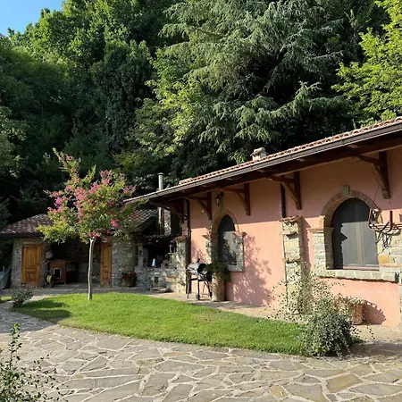 Сasa de vacaciones Gorghe San Severino Lucano